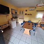 Apartment Gospodarstwo Goscinne Pod Lipa