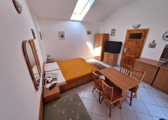 Gospodarstwo Goscinne Pod Lipa *