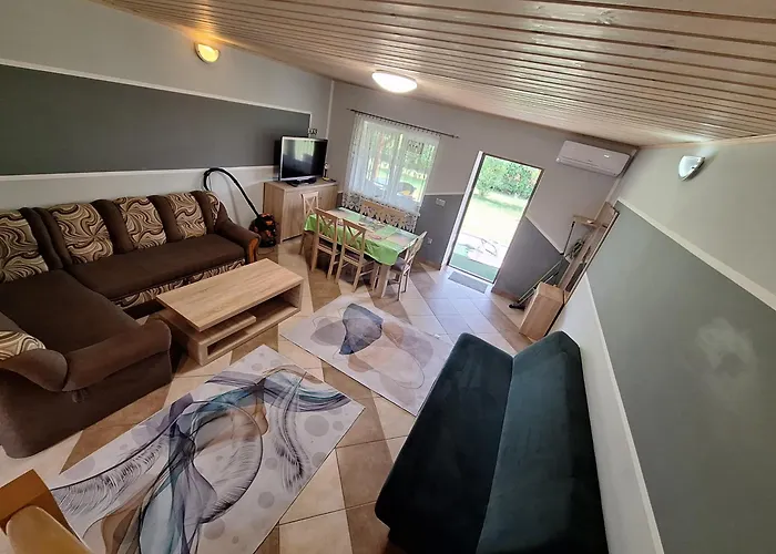 Gospodarstwo Goscinne Pod Lipa Apartamento